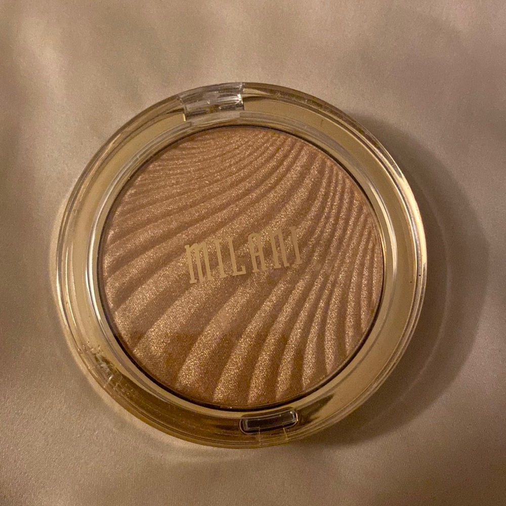 Milani Highlighter